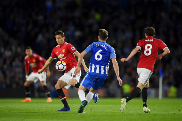 以其出色的 以其出色的